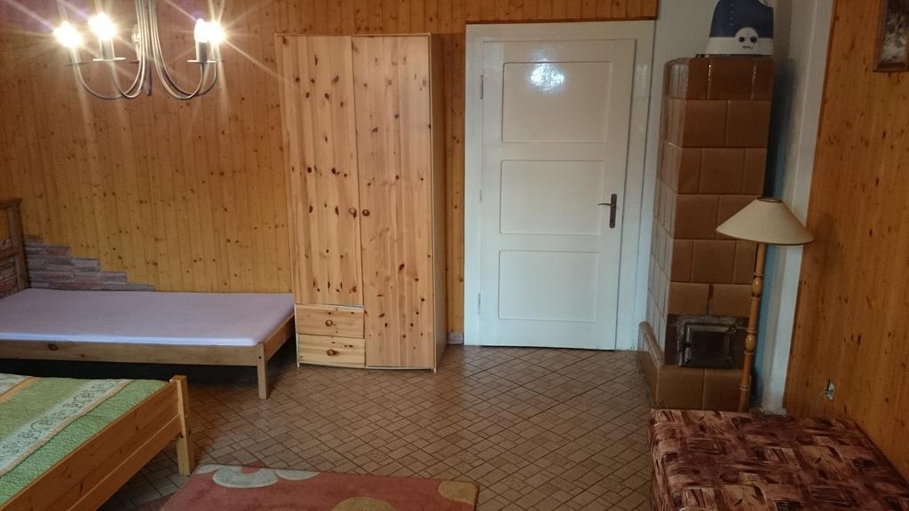 Drevenica Spanka Špania Dolina الغرفة الصورة